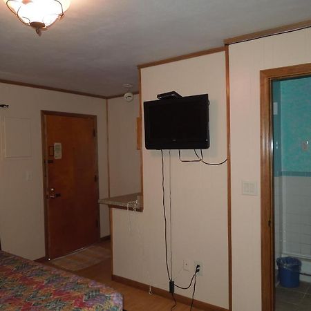 Delux Inn Fremont Bagian luar foto