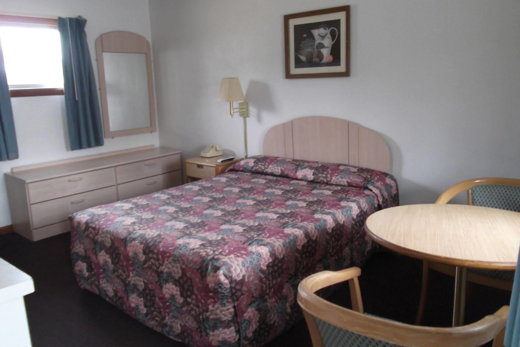 Delux Inn Fremont Bagian luar foto